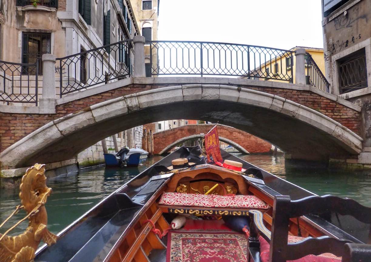 gondole-canaux-venise