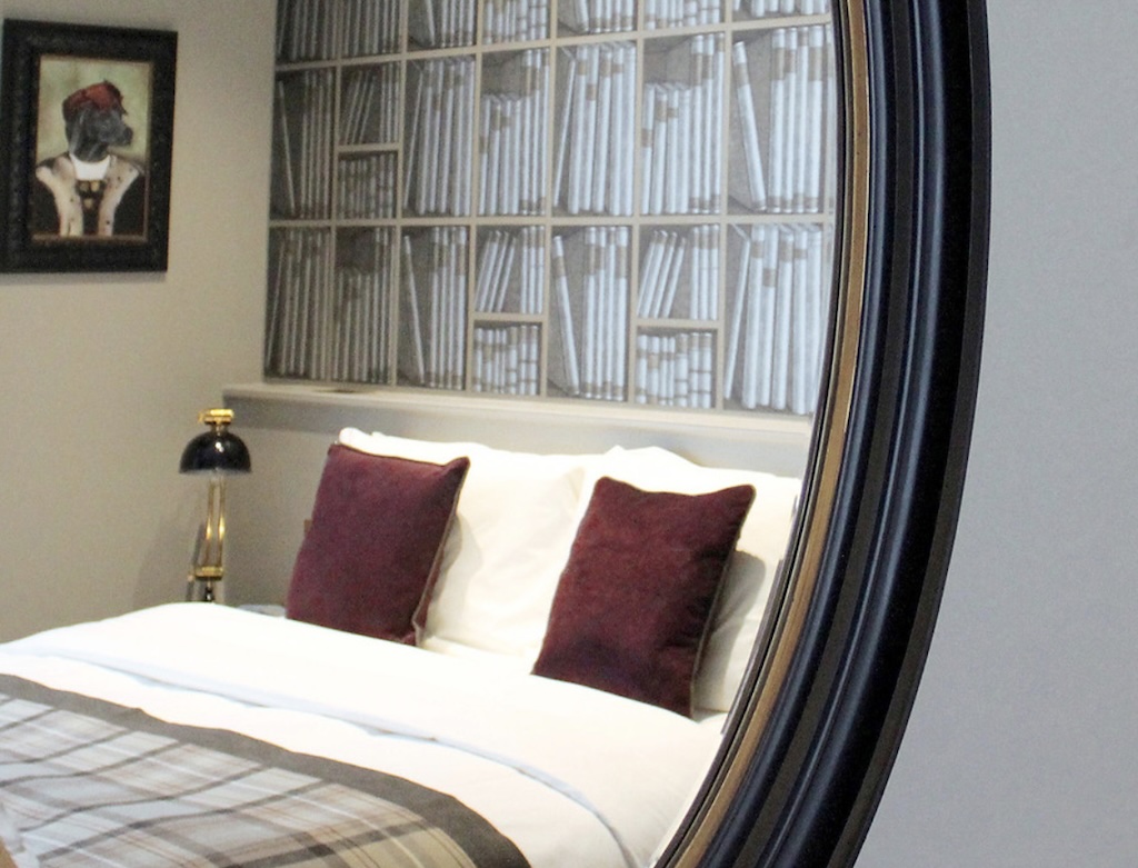 The Hayden Pub & Rooms
