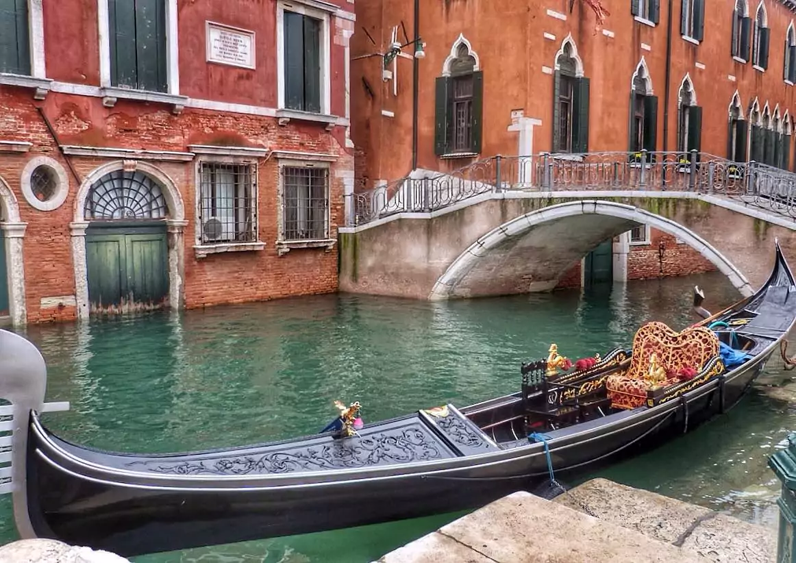 promenade-gondole-venise