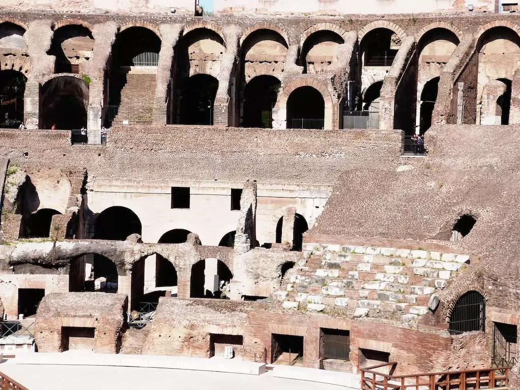 gradins-colisee-rome